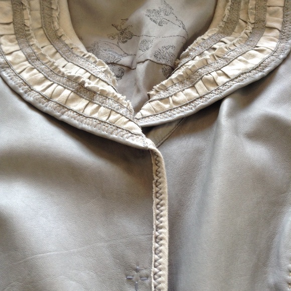 Ellie Tahari Pewter Grey Leather Jacket - Picture 7 of 8